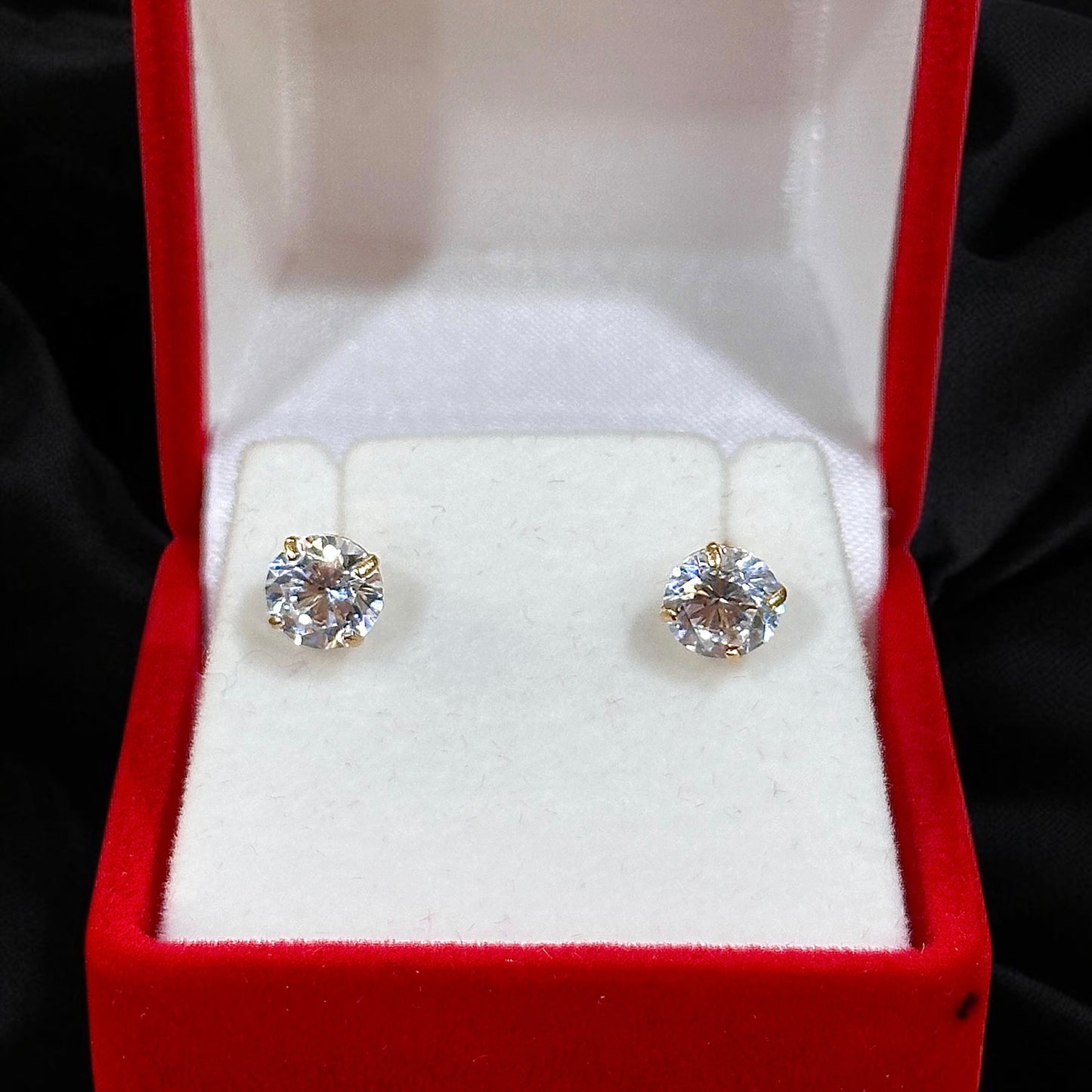 Medium Stone Stud Earrings 14k Gold