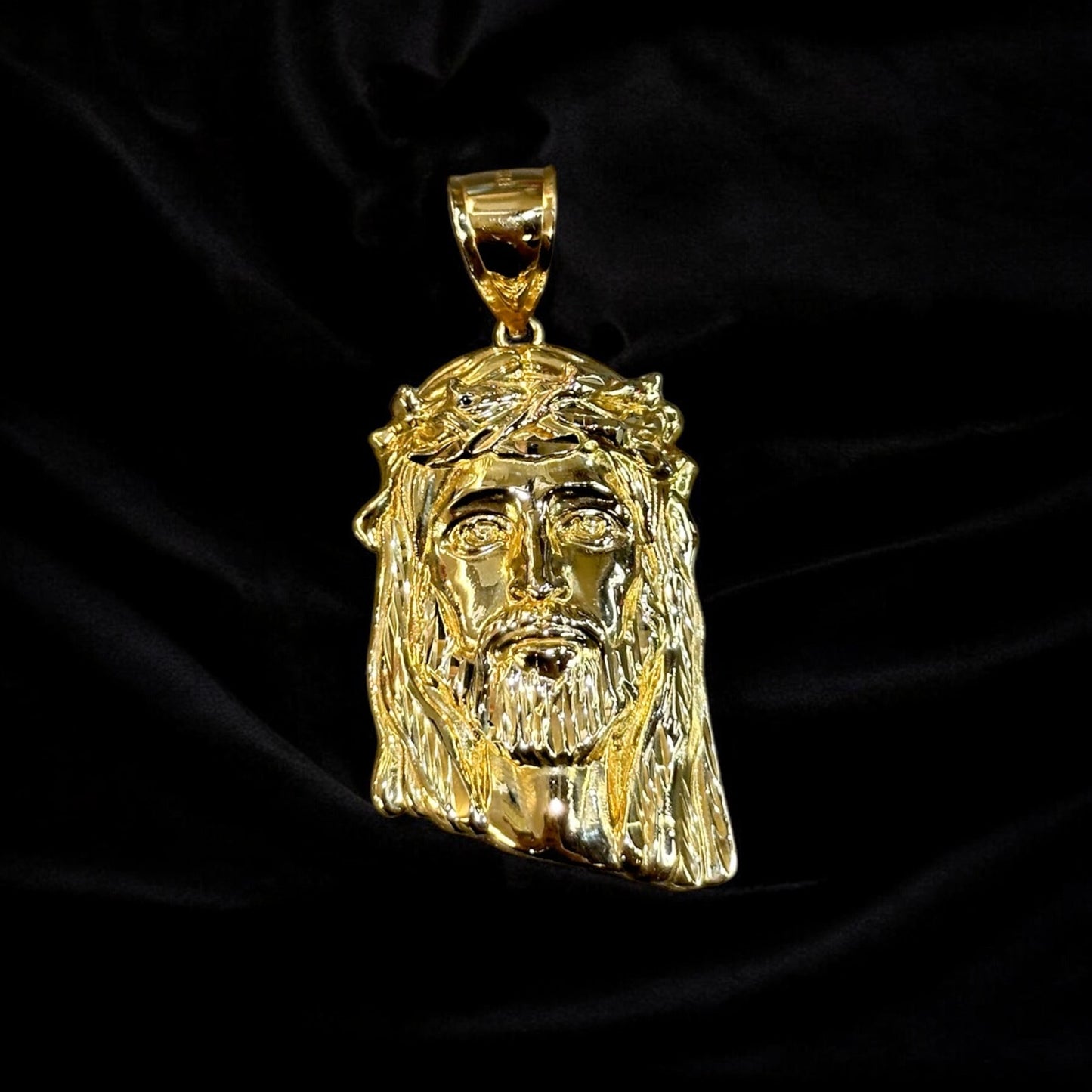 Jesus Christ Head Pendant 14k Gold