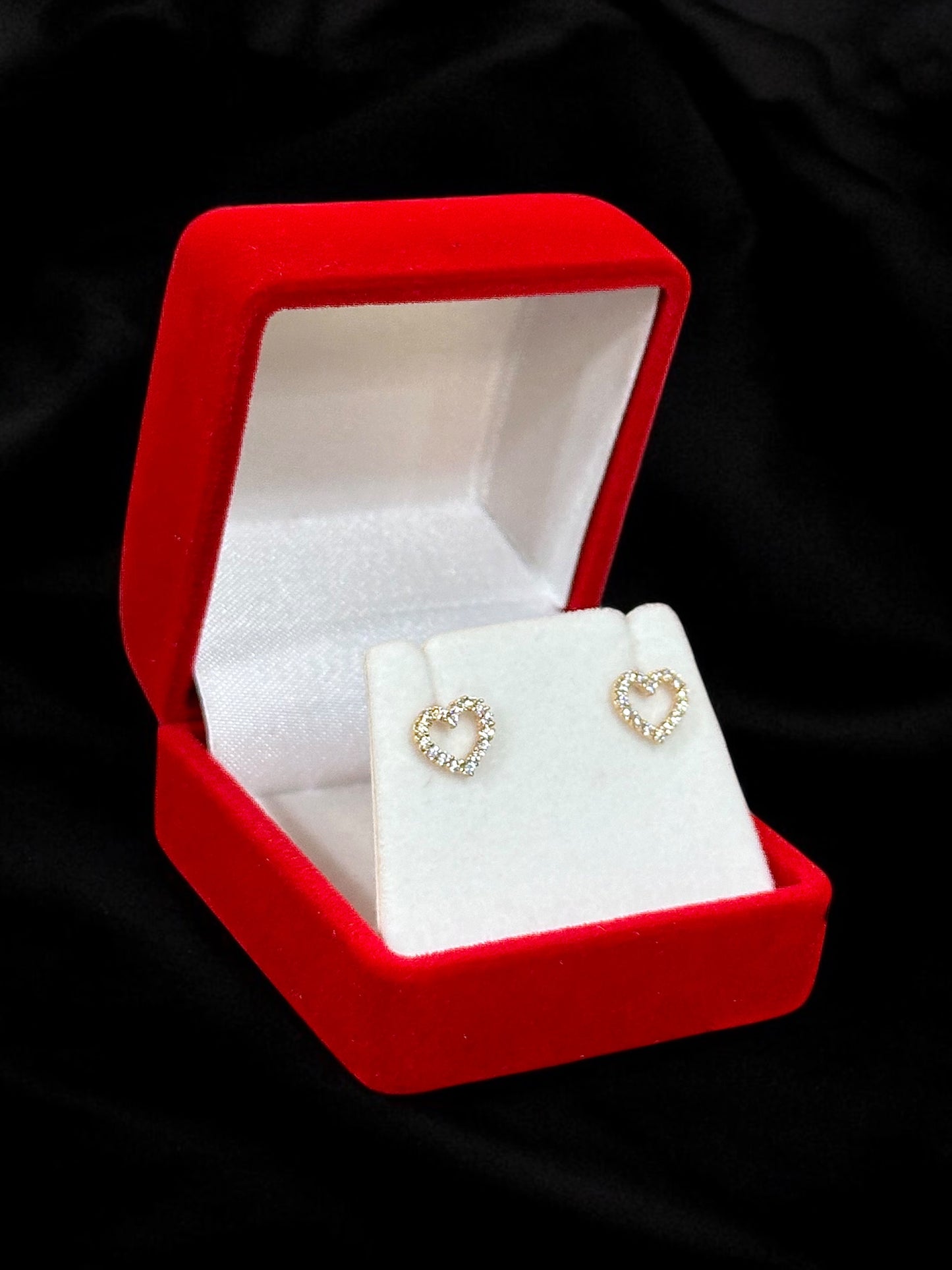 Heart Shaped Stone Set Earrings 14k Gold